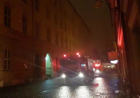 Cauza incendiului de la Palatul Justiției din Timișoara. Au ars hârtii din birourile unui grefier