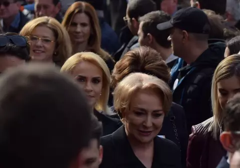 PSD, pregătit să iasă în stradă pentru a o apăra pe Viorica Dăncilă; Liderii din teritoriu vorbesc despre suspendarea lui Iohannis