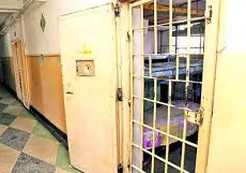 Deținuții care au stat în condiții necorespunzătoare ar putea primi despăgubiri materiale; Anunțul ministrului Justiției