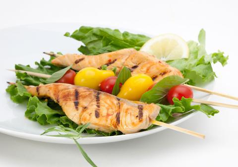 8 rețete cu pește, perfecte pentru sărbătorile din post când e dezlegare