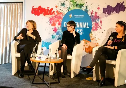 Peste 60% dintre absolvenții de universități sunt femei, dar numai 1 din 3 cercetători este femeie