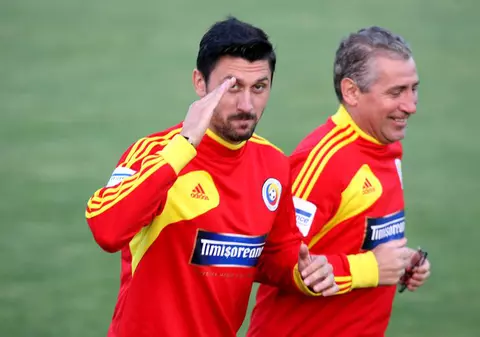 Ipocrizia lui Ciprian Marica. A refuzat să intre pe teren la Euro 2008, dar se ia de ”rezervele” supărate