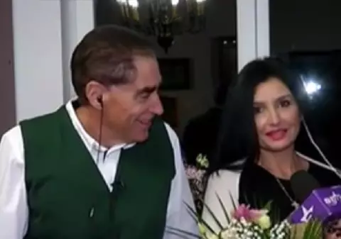 VIDEO. Silvia Chifiriuc îl laudă pe Petre Roman. Fostul premier face lecțiile cu micul Petrus