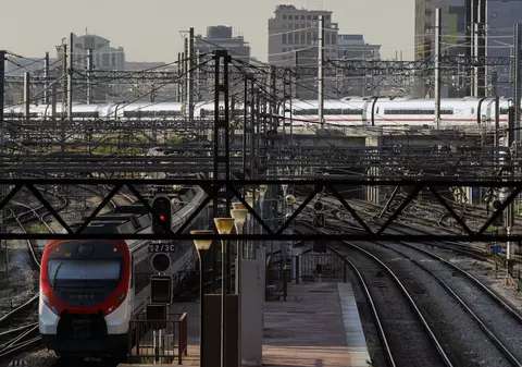 Protest de Ziua Internațională a Femeii în Spania. 300 de trenuri, anulate