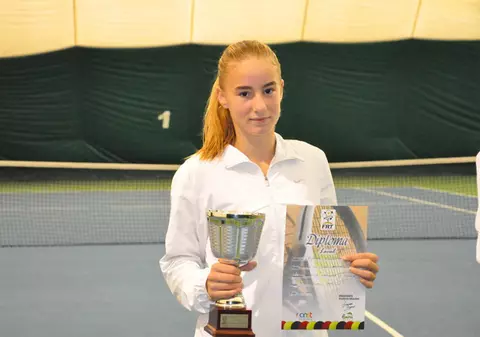 Andreea Roșca a abandonat în finala de simplu a turneului ITF de la Sant Cugat