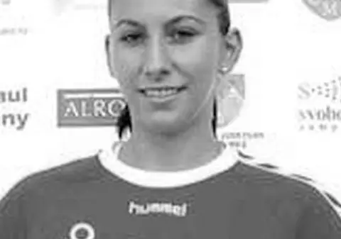 Fosta handbalistă Alexandra Rouă a murit la doar 32 de ani! A fost răpusă de o boală necruțătoare