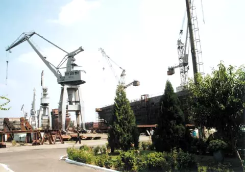 Olandezii de la Damen preiau Șantierul Naval Mangalia, dar statul român ar putea deveni acționar majoritar. Angajații protestează