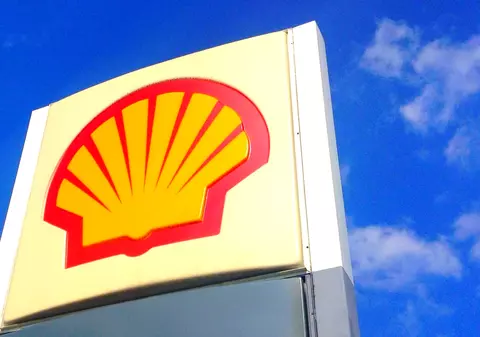Kazahstanul oferă grupului Shell 20% din acțiunile KazMunaiGaz, proprietarul Rompetrol. Shell a plecat din România în 2007