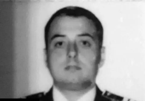 Sorin Vezeteu, agentul ucis într-o gară din Suceava, declarat polițistul anului 2017