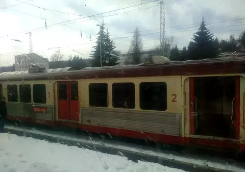 Trafic feroviar reluat pe un fir între Timișu de Sus și Predeal