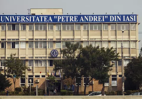 Motivarea condamnării conducerii Universității Petre Andrei din Iași. "Oricine poate deveni absolvent"