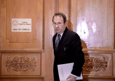 Sesizarea privind ,,superimunitatea” judecătorilor CCR, admisă parțial de către Curte