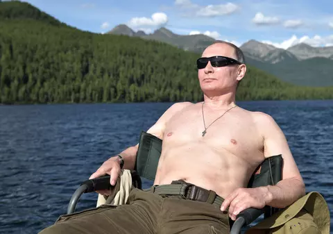 Fotografii cu Vladimir Putin în ipostaze inedite - GALERIE FOTO