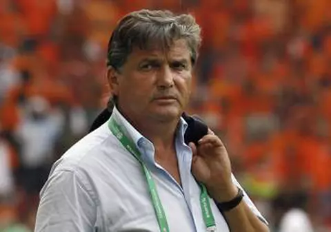 A murit Henri Michel. A condus Franța la Cupa Mondială din 1986