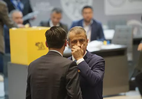 Șefii FRF l-au luat peste picior pe Liviu Dragnea: ”Moustache”! Replica liderului PSD