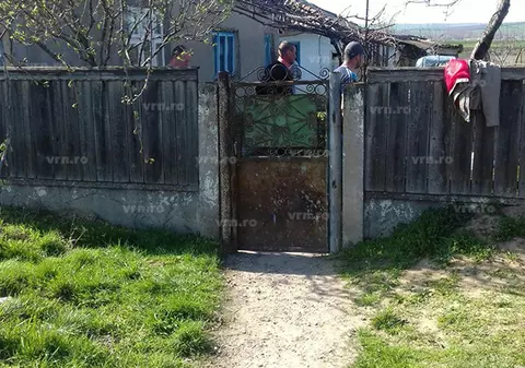 Tată și fiu, găsiți morți în casă în prima zi Paște. Nu se cunosc cauzele