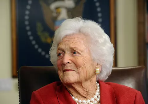 Fosta primă doamnă a SUA Barbara Bush a refuzat trantamentul care îi putea salva viața