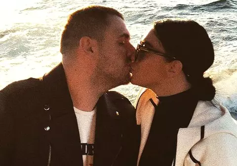 Betty Salam a plecat din țară! Fiica lui Florin Salam este însărcinată și petrece în Dubai.