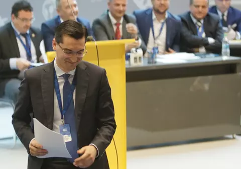 Momentul în care Răzvan Burleanu a câștigat un noul mandat de președinte al FRF: ”Bravo, bă! I-am ciuruit”