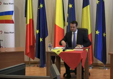 Cătălin Cherecheş vrea să fie liderul Forumului Democrat German Maramureș, după ce a scăpat de controlul judiciar în dosarul de luare de mită