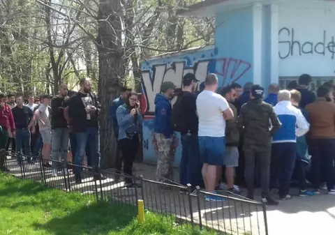 Bătaie pe bilete la CSA Steaua - Academia Rapid. Casele de bilete din Ghencea au fost luate cu asalt