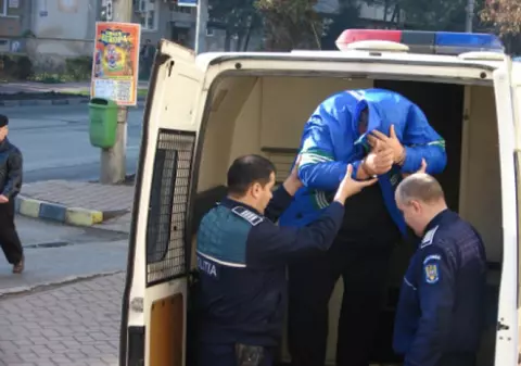 Doi italieni, prinși la furat într-un club din Mamaia. Incident la Festivalul Sunwaves