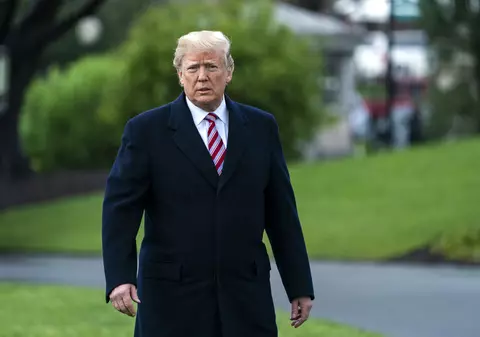 Partidul Democrat din SUA îi dă în judecată pe Donald Trump şi Rusia. Denunță perturbarea scrutinului prezidenţial din 2016