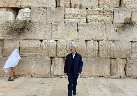 Ce distincţii a primit Liviu Dragnea de la Comunitatea Evreiască