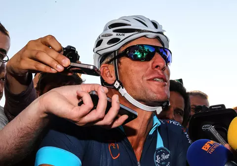 Lance Armstrong plătește 5.000.000 de dolari și scapă de proces. Ciclistul, radiat din istoria sportului