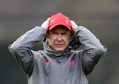 Ce oferte are Arsene Wenger. Antrenorul francez este încă motivat: ”Ce presiune? Când ridici salariu, nu e presiune?”