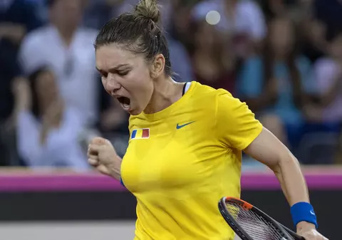 Simona Halep a mușcat mâna care a crescut-o. A învins de una singură Elveția prințului Sturdza, cel care a ajutat-o în carieră