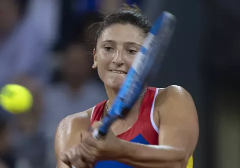Irina Begu - Pauline Parmentier, în semifinalele turneului de la Istanbul 2018. Irina a pierdut în două seturi
