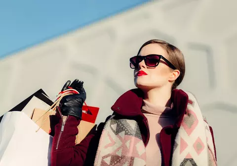 De ce se cumpără haine noi de Paște?