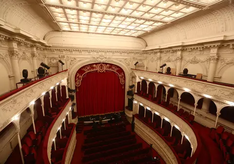 EXCLUSIV. Secretele teatrului. Totul despre lumea fascinantă din spatele cortinei