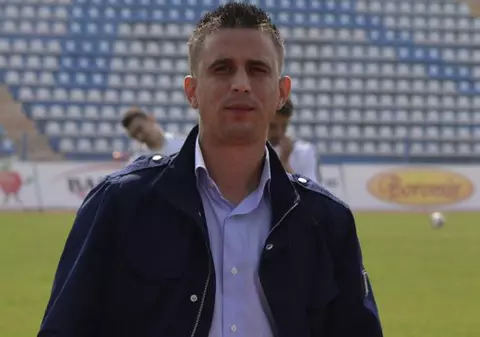 Revoltă după realegerea lui Răzvan Burleanu la FRF. Damila Măciuca s-a retras din campionat