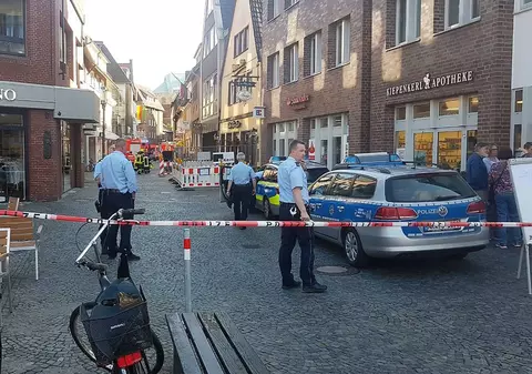 UPDATE | Atacatorul din Munster, Germania, ar fi avut probleme psihice. Cel puțin 3 morți și 30 de răniți