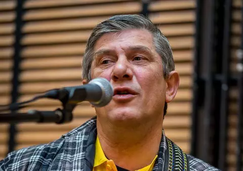 EXCLUSIV/Folkistul Ioan Oliu, cel mai bun prieten al lui Gyuri Pascu, a plecat în Irlanda. ”Totul, aici îmi amintea de el, n-am mai suportat”