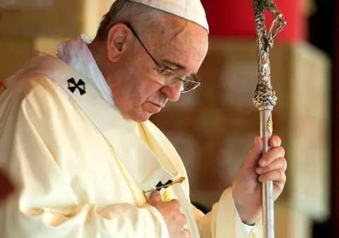 Mesajul Papei Francisc după atacul din Siria: Sunt profund tulburat