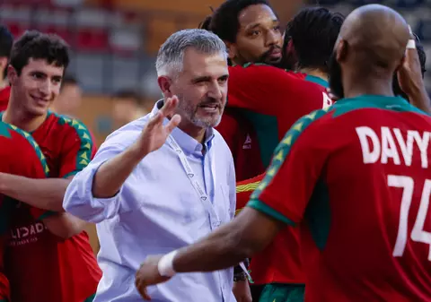 Portughezul Paulo Jorge Pereira este noul antrenor al echipei masculine de handbal CSM București. A sosit în România