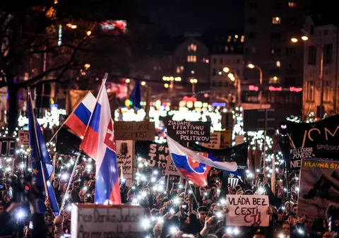#AllForJan| Noi proteste de stradă în Slovacia după asasinarea jurnalistului Jan Kuciak