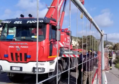 Un român a murit strivit de un zid, pe un șantier din Italia