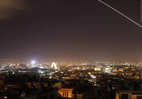 Imagini din satelit - cum arată ţintele din Siria înainte și după atacul cu rachete