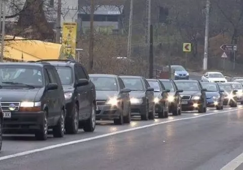 Trafic aglomerat pe DN1. Circulația a fost deviată