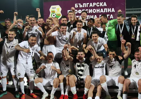 Sergiu Buș a pierdut Cupa Bulgariei 2018. Levski Sofia a cedat cu Slavia, la loviturile de departajare. Rivaldo a fost la meci / FOTO&VIDEO