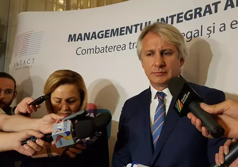 Teodorovici, reacție la scandalul Pilonului II de pensii: ”Se face o analiză pe toate posibilele scenarii, ceea ce va ieși cu siguranță va fi atractiv pentru cei ce contribuie” (VIDEO)