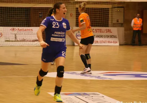 Ucraineanca Iryna Glibko, cea mai bună marcatoare din Liga Națională de handbal. S-a retras Simona Gogârlă