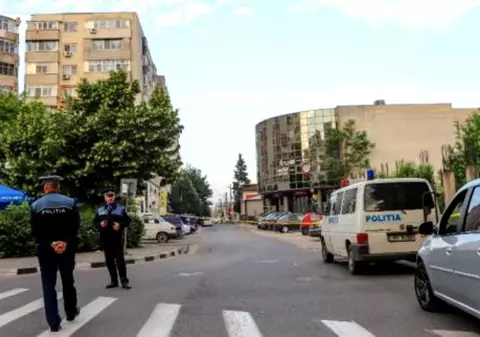 EXCLUSIV / A fost prins cel care a anunțat că e o bombă într-o bancă din Giurgiu. ”Am vrut să testez vigilența autorităților”, a spus ”atentatorul”