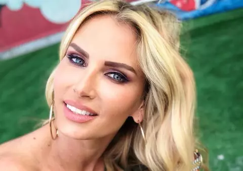 Ce tratamente faciale face Andreea Bănică. "Nu sunt adepta operațiilor"