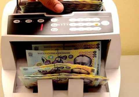 Ce este Pilonul II de pensii, ”pușculița” cu 43 de miliarde de lei la care râvnește Guvernul