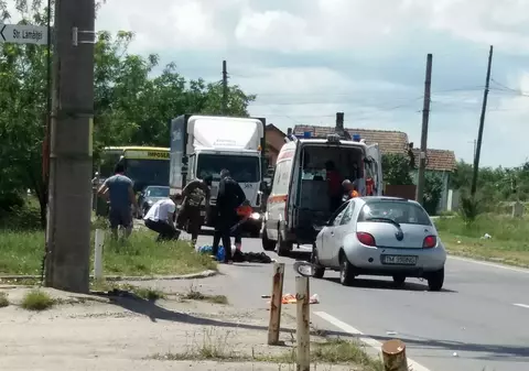 Biciclist mort la Timișoara. Bătrânul nu s-a asigurat când a schimbat direcția de mers